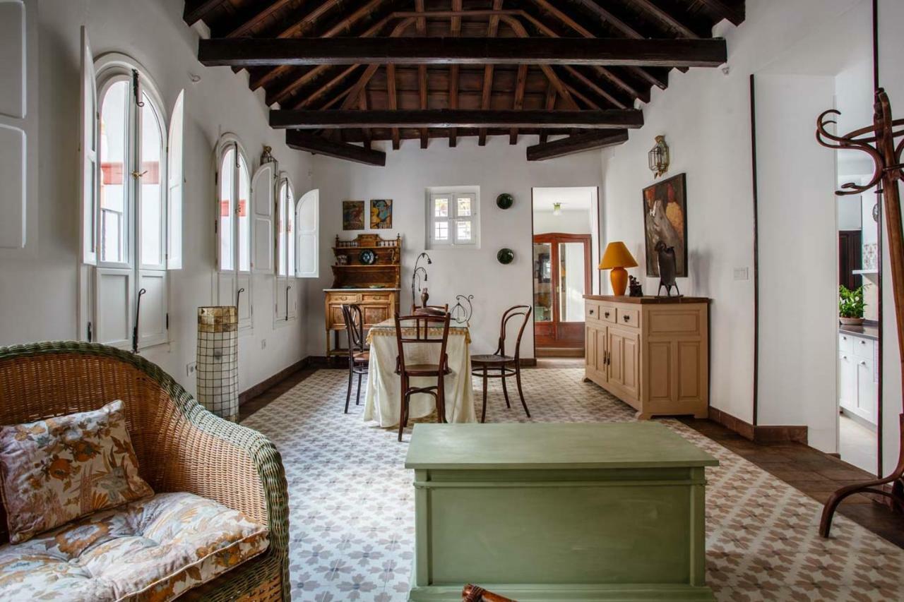 Suites Machado Севілья Екстер'єр фото